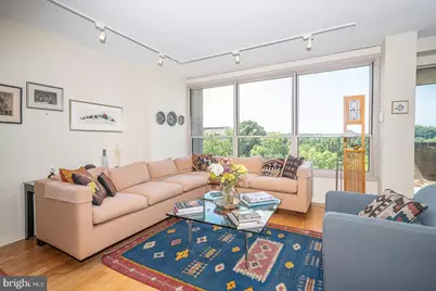 1001 City Avenue #E-1018, Wynnewood, PA 19096 - Photo 3