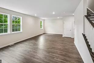 3049 Martha Wy, Pennsburg, PA 18073 - Photo 7