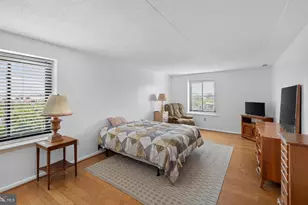 11105 Valley Forge Cir, King of Prussia, PA 19406 - Photo 15