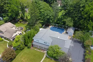 3883 Dempsey Ln, Huntingdon Valley, PA 19006 - Photo 3