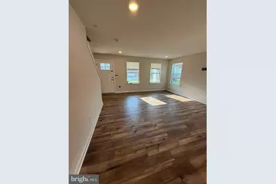 11 E Front St, Bridgeport, PA 19405 - Photo 11