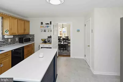 513 Jefferson Street, East Greenville, PA 18041 - Photo 3