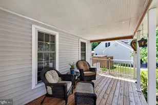 302 Mulberry Dr, Royersford, PA 19468 - Photo 5
