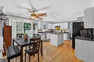 302 Mulberry Dr, Royersford, PA 19468 - Photo 15