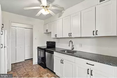 1001 City Avenue #E709, Wynnewood, PA 19096 - Photo 9
