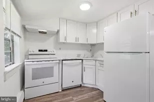 343 Summer Ave, Horsham, PA 19044 - Photo 3