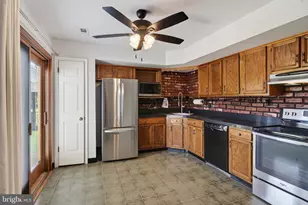 2021 Clonmel Rd, Harleysville, PA 19438 - Photo 17