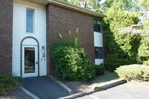 25 Hatters Ct, Hatboro, PA 19040 - Photo 1