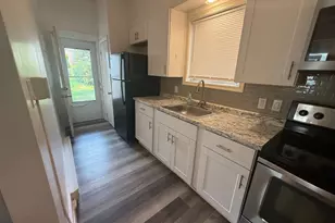 19 Walnut St, Pottstown, PA 19464 - Photo 5