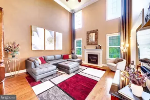 108 Carriage Ct, Plymouth Meeting, PA 19462 - Photo 3