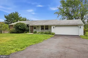 360 Oak Dr, Harleysville, PA 19438 - Photo 25