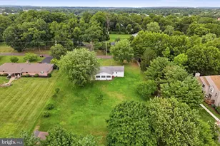 360 Oak Dr, Harleysville, PA 19438 - Photo 29
