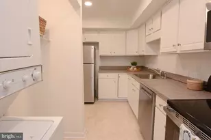 1009 Middleton Pl, West Norriton, PA 19403 - Photo 13