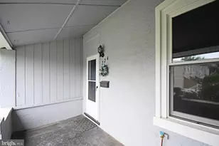 224 Brittmoir Ave, Conshohocken, PA 19428 - Photo 3
