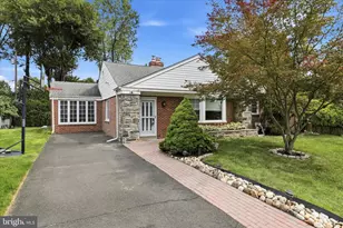 3155 Manor Rd, Huntingdon Valley, PA 19006 - Photo 1