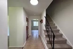 1045 Maykut Ave, Collegeville, PA 19426 - Photo 5