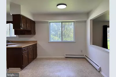 1045 Maykut Avenue, Collegeville, PA 19426 - Photo 13