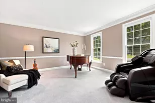 205 Hazeltine Cir, Blue Bell, PA 19422 - Photo 11