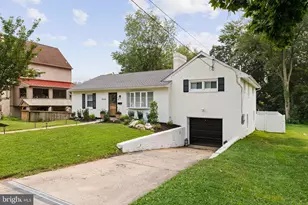 4046 Center Ave, Lafayette Hill, PA 19444 - Photo 3