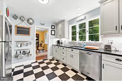 200 Ladbroke Road, Bryn Mawr, PA 19010 - Photo 9