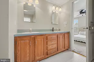 10 Juniper Ct W, Harleysville, PA 19438 - Photo 17