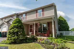 121 Winding Way, Telford, PA 18969 - Photo 1