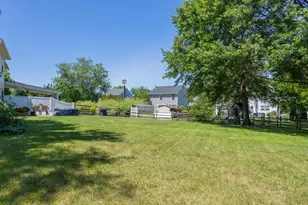 118 Abbey Ln, Telford, PA 18969 - Photo 17