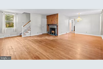 301 Greenwood Road, Lansdale, PA 19446 - Photo 3
