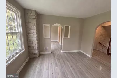 21 Perkiomen Avenue, Spring Mount, PA 19478 - Photo 5
