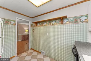 1820 Pine St, Norristown, PA 19401 - Photo 13