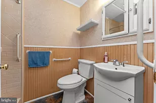 1820 Pine St, Norristown, PA 19401 - Photo 21
