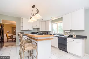 1 Crestwood Ct, Phoenixville, PA 19460 - Photo 25