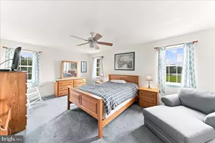 423 Larchwood Dr, Royersford, PA 19468 - Photo 23