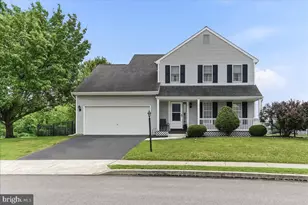 423 Larchwood Dr, Royersford, PA 19468 - Photo 7