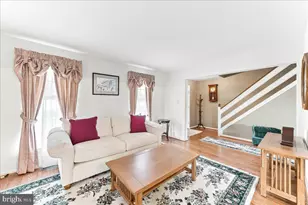 423 Larchwood Dr, Royersford, PA 19468 - Photo 11