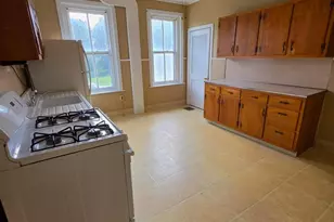 102 Chain St, Norristown, PA 19401 - Photo 9