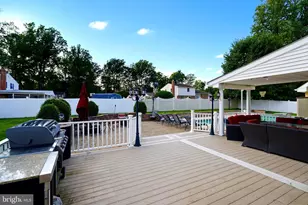 3930 Pond View Ln, Huntingdon Valley, PA 19006 - Photo 49