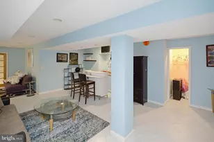 3930 Pond View Ln, Huntingdon Valley, PA 19006 - Photo 45