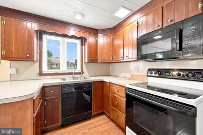319 Clear Spring Road, Lansdale, PA 19446 - Photo 3