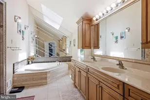 1843 Beacon Hill Dr, Dresher, PA 19025 - Photo 47