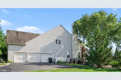 2011 Willowwood Drive, Royersford, PA 19468 - Photo 5