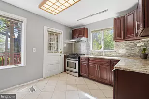 1102 Orleans Rd, Cheltenham, PA 19012 - Photo 11