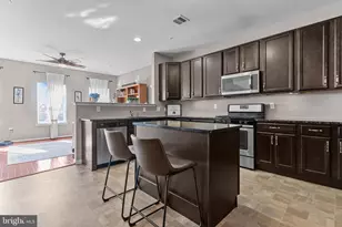 2109 Hayward Ave, Pennsburg, PA 18073 - Photo 9