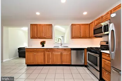 2489 Hillendale Drive, West Norriton, PA 19403 - Photo 11