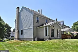 2489 Hillendale Dr, West Norriton, PA 19403 - Photo 51