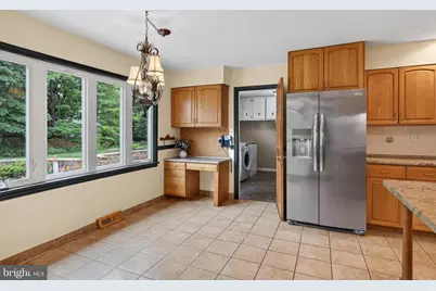 1381 Sumneytown Pike, Lansdale, PA 19446 - Photo 9