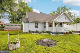 2621 Old Welsh Rd, Willow Grove, PA 19090 - Photo 3