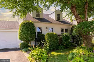931 Tennis Ave, Glenside, PA 19038 - Photo 1