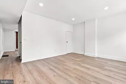 644 E Moore Street, Norristown, PA 19401 - Photo 5