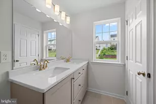 306 E Sawyer Ct, Royersford, PA 19468 - Photo 15